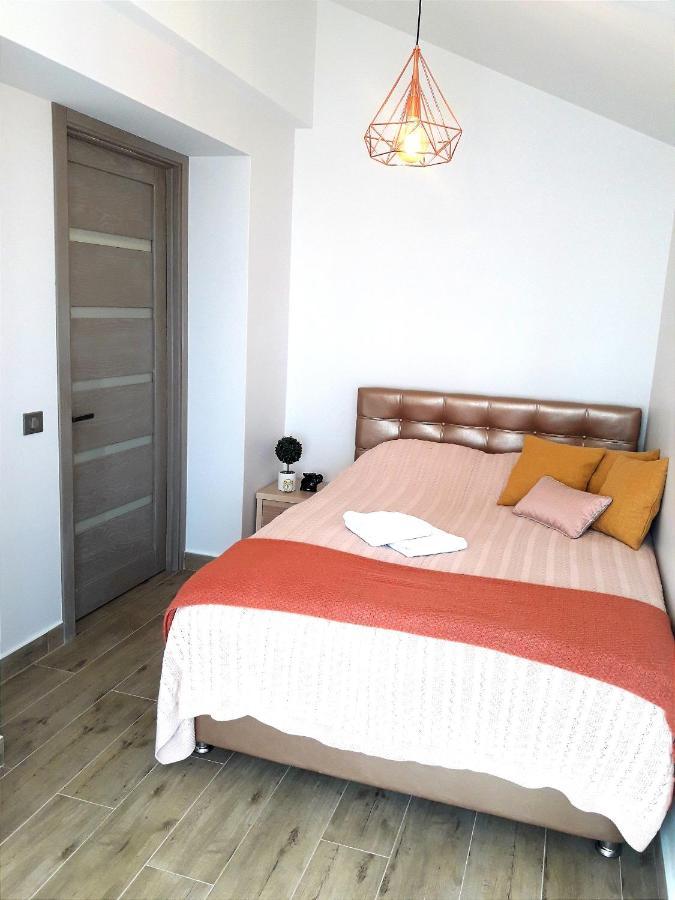 Light Apartment Center City 키시나우 외부 사진